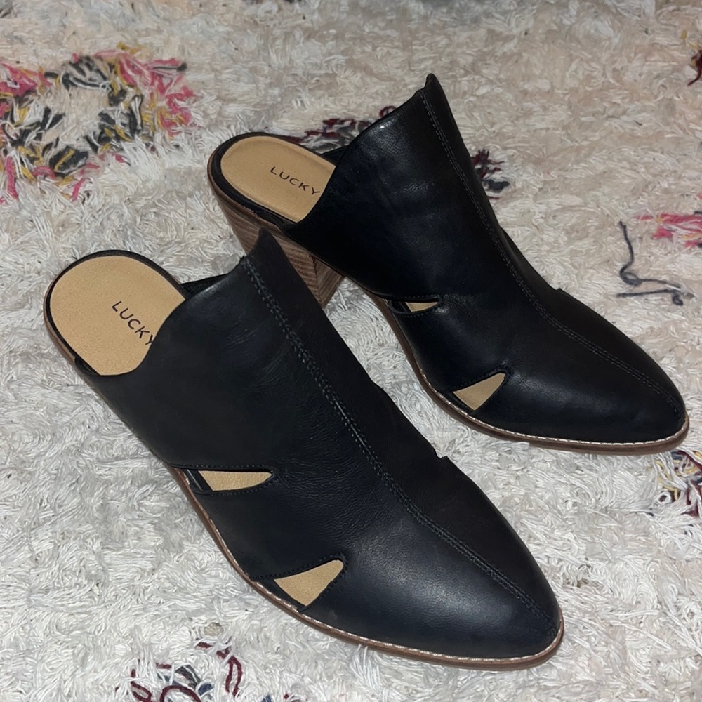 Lucky brand mules